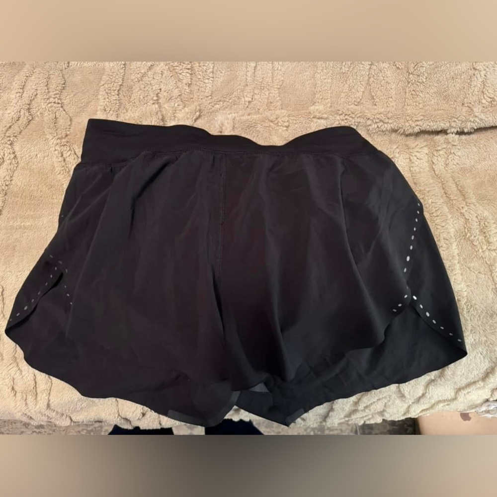 Lululemon black shorts (no liner)